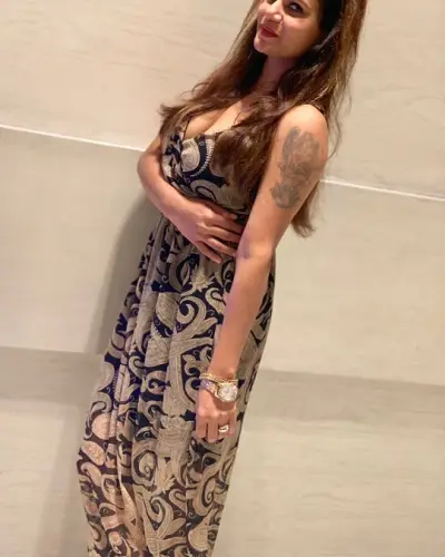 Gyalshing Escort